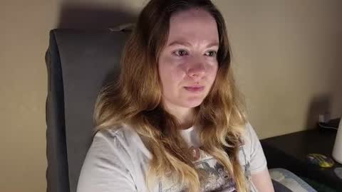 Snapshot of internetfairy_xo chatting on July 2026 07:13:01 AM Faye online show from July 2026 07:13:01 AM