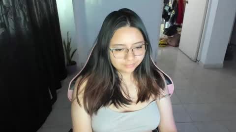 Iris 3 online show from December 2024 08:23:02 PM