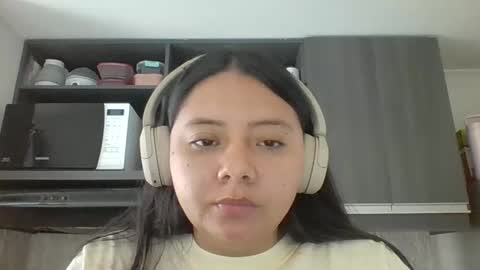 Iris 3 online show from April 2026 08:01:02 PM