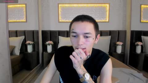 ionarne online show from November 2025 12:45:02 PM