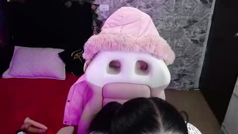 Snapshot of iriina_hotbusty chatting on October 2025 09:27:01 PM Irina  online show from October 2025 09:27:01 PM