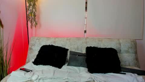 Snapshot of irina_beaux chatting on May 2026 05:09:02 PM online show from May 2026 05:09:02 PM