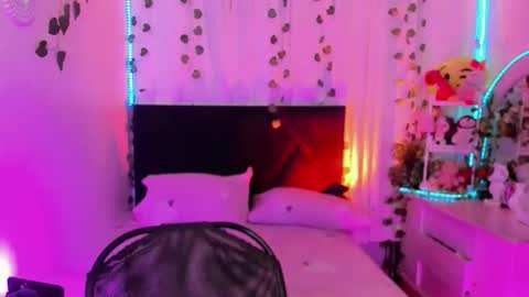 Snapshot of irina_lechera_ chatting on April 2026 09:17:01 PM Irina online show from April 2026 09:17:01 PM