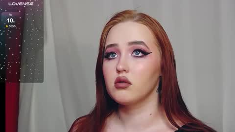 Irina online show from December 2025 12:17:02 AM