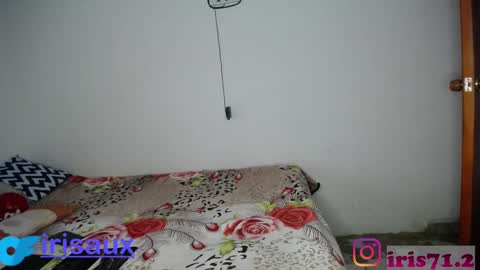 iris712 online show from December 2024 01:55:01 PM