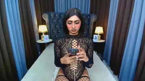 Iris online show from April 2026 05:49:01 PM