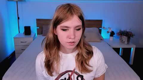 Iris  online show from October 2025 10:35:02 AM