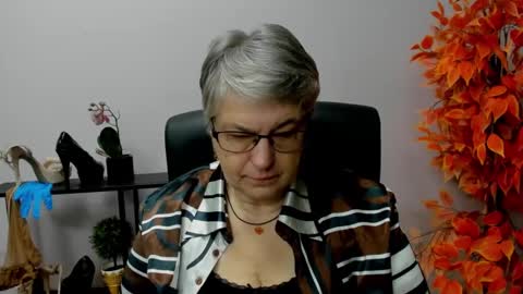 I R I S online show from December 2024 07:19:02 AM