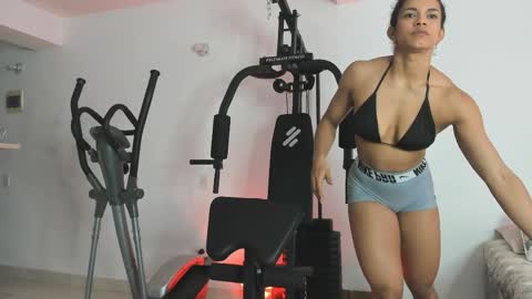 Snapshot of irisfit chatting on March 2026 01:11:02 PM Iris Fit online show from March 2026 01:11:02 PM