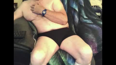 irishmark57 online show from October 2025 02:56:01 PM