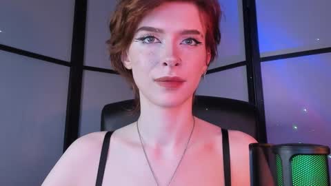 Miss Iris Fansly Miss Iris new inst.  online show from December 2024 05:13:01 PM