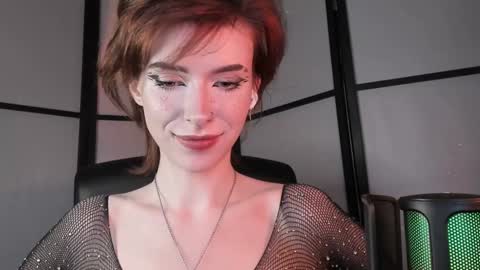 Miss Iris Fansly Miss Iris new inst.  online show from January 2025 05:12:02 PM