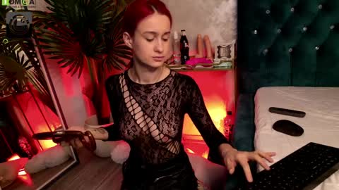 Snapshot of irismiley chatting on April 2026 05:18:01 PM Iris online show from April 2026 05:18:01 PM