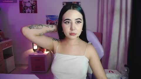 Snapshot of iriss_sky chatting on June 2026 06:00:01 AM Iris online show from June 2026 06:00:01 AM