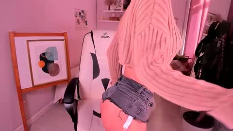  IRMA  FOLLOW ME  online show from April 2026 08:23:01 AM