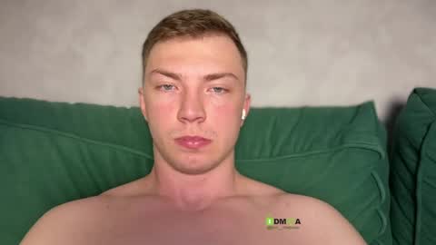 Snapshot of iron__chapman chatting on April 2026 10:08:02 PM Iron online show from April 2026 10:08:02 PM