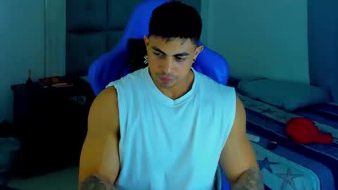 Iron online show from March 2025 02:04:02 AM