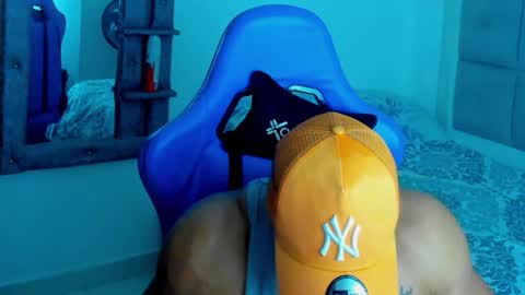 Iron online show from September 2025 10:43:01 PM