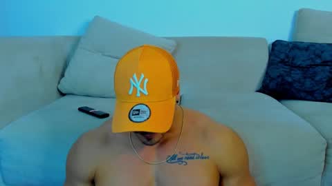 Iron online show from October 2025 02:09:01 AM