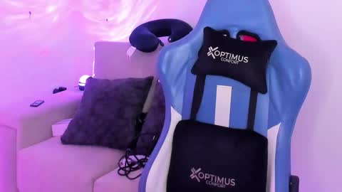 Iron online show from February 2026 02:53:01 AM