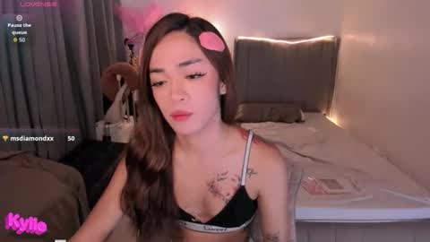 Kylie Babaeng di para sa lahat online show from September 2025 04:34:02 AM