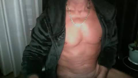 ironout007 online show from January 2026 02:06:01 AM