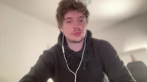 Sam online show from October 2025 07:36:02 PM