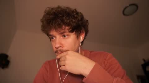 Sam online show from October 2025 06:41:02 PM