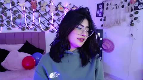 isabela online show from October 2025 03:47:02 AM