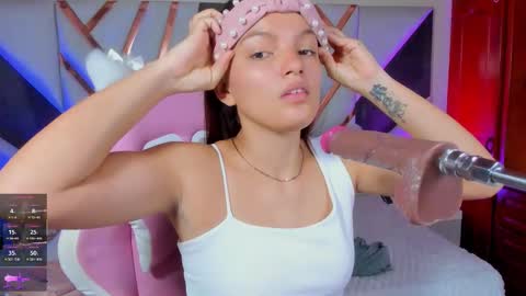 Snapshot of isa_kolins chatting on March 2026 12:51:02 PM isa_kolins online show from March 2026 12:51:02 PM