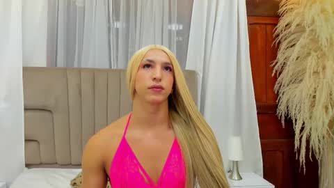 Isa Lancaster online show from February 2026 11:55:01 AM