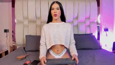 Isa  online show from April 2026 03:42:01 AM