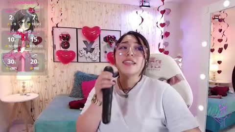 Snapshot of isa_reel chatting on February 2025 11:53:01 PM ISA online show from February 2025 11:53:01 PM