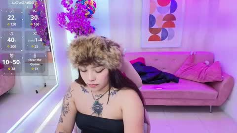 Snapshot of isa_reel chatting on September 2025 12:10:01 PM ISA online show from September 2025 12:10:01 PM