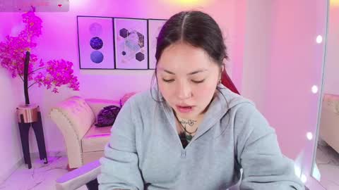 Snapshot of isa_reel chatting on September 2025 07:52:01 PM ISA online show from September 2025 07:52:01 PM