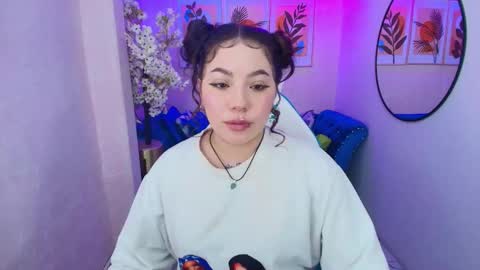 Snapshot of isa_reel chatting on October 2025 08:08:01 PM ISA online show from October 2025 08:08:01 PM