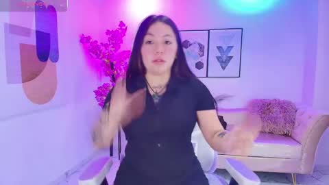 Snapshot of isa_reel chatting on October 2025 07:58:02 PM ISA online show from October 2025 07:58:02 PM