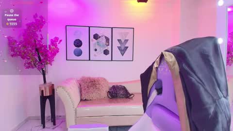 Snapshot of isa_reel chatting on November 2025 07:35:01 PM ISA online show from November 2025 07:35:01 PM