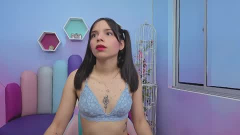 Snapshot of isaa_skinnyy chatting on April 2026 04:46:01 AM Isaa Skinny online show from April 2026 04:46:01 AM