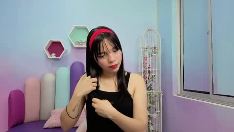 Isaa Skinny  online show from May 2026 03:35:01 AM