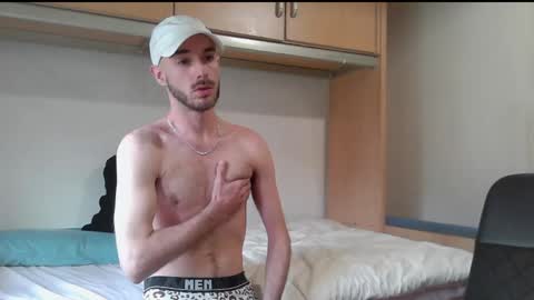 Isaac99c online show from April 2026 02:37:01 PM