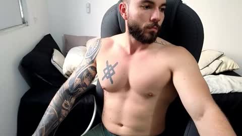 Isaac carter online show from March 2026 10:50:01 PM