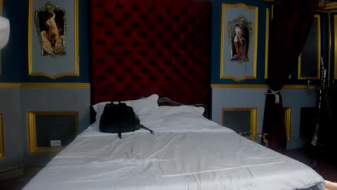 isaac_grimm online show from March 2026 03:32:01 AM