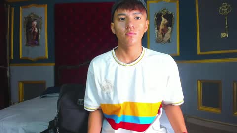 isaac_grimm online show from April 2026 03:18:02 AM