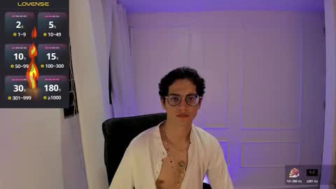 Snapshot of isaac_miler chatting on November 2025 09:32:01 PM isaac online show from November 2025 09:32:01 PM