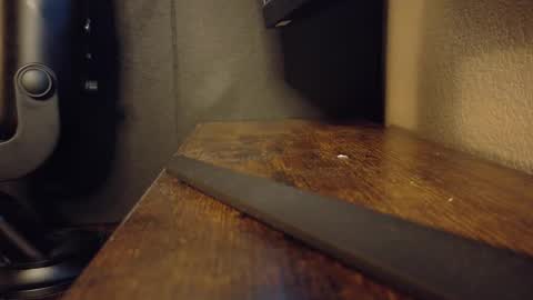 isaac online show from March 2026 03:32:01 AM