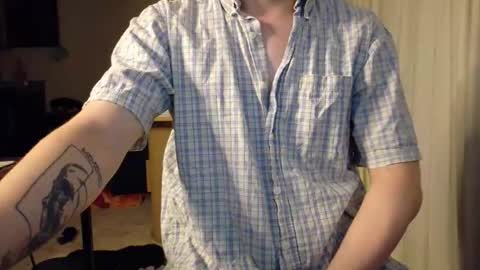 Snapshot of isaac_sheffield chatting on May 2026 10:20:02 AM isaac online show from May 2026 10:20:02 AM