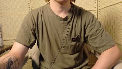 Snapshot of isaac_sheffield chatting on June 2026 10:09:01 AM isaac online show from June 2026 10:09:01 AM