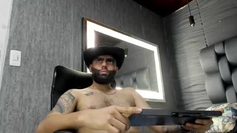 Isaac FVercettis online show from January 2026 08:07:01 AM