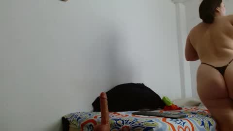 isabel online show from September 2025 05:36:02 PM